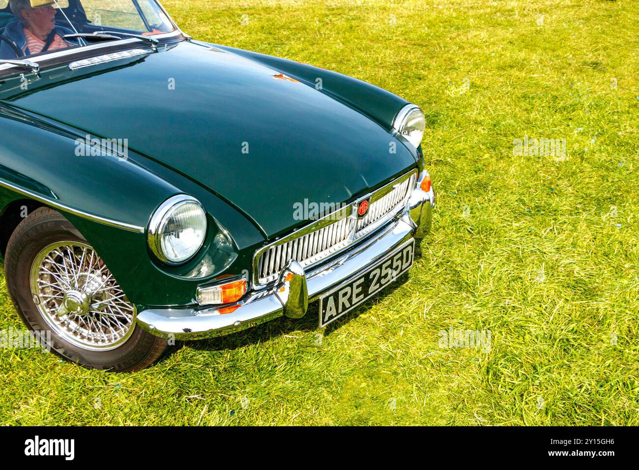 Auto Bild Klassik 2012 : 50 Ans De MGB - Rétrospective De 10 Pages