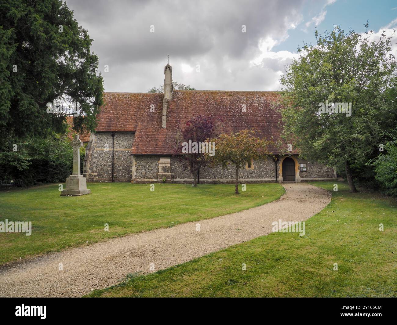 Die Kirche St. James the Greater in Eastbury, erbaut Mitte der 1850er Jahre in Berkshire Stockfoto