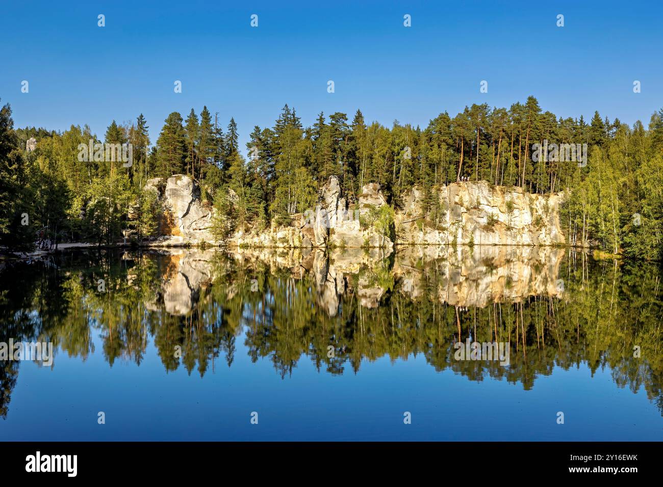 Die Felsenstadt Adrspach Weckelsdorf im Braunauer Gebirge Stockfoto