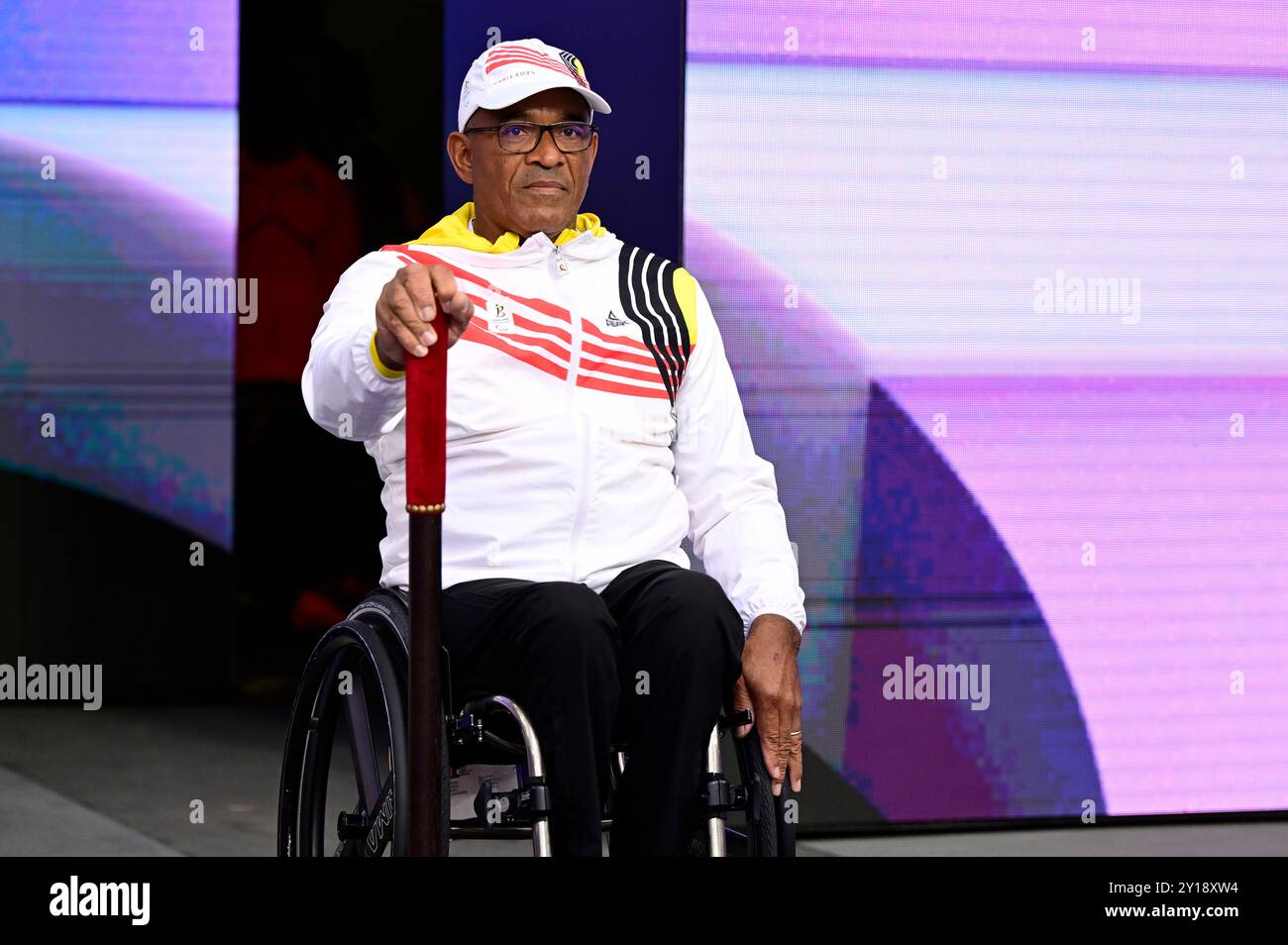 Paris, Frankreich. September 2024. Coach Claude Issorat wurde am 9. Tag der Paralympischen Sommerspiele 2024 in Paris, Frankreich, am Donnerstag, den 05. September 2024, bei den Rennen des 100 m langen Paralympischen Leichtathletikturniers T52 für Männer gezeigt. Die 17. Paralympics finden vom 28. August bis 8. September 2024 in Paris statt. BELGA FOTO LAURIE DIEFFEMBACQ Credit: Belga News Agency/Alamy Live News Stockfoto