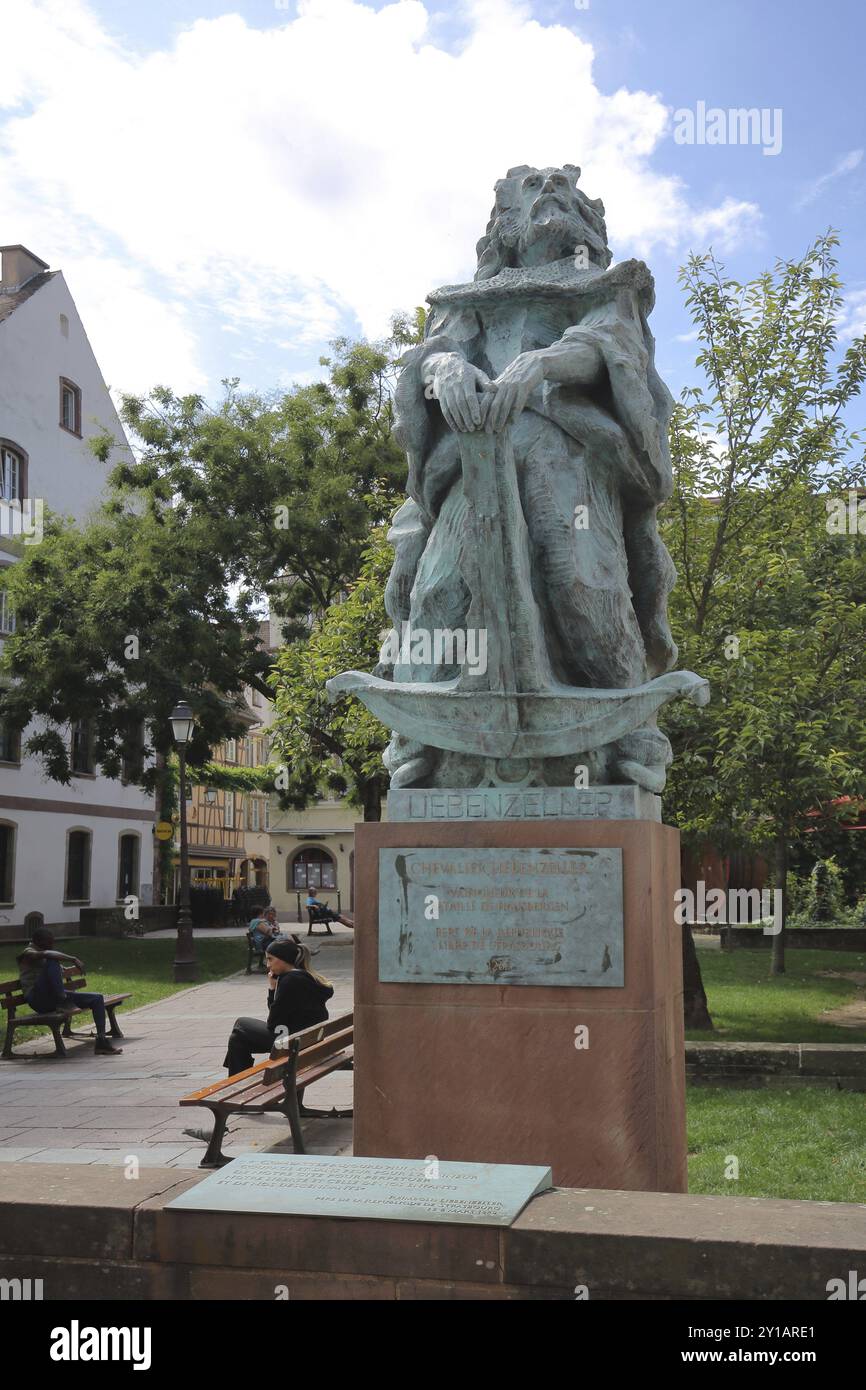 Denkmal für den mittelalterlichen Ritter Reinbold Liebenzeller, Skulptur, Inschrift, Grande Ile, Straßburg, Bas-Rhin, Elsass, Frankreich, Europa Stockfoto