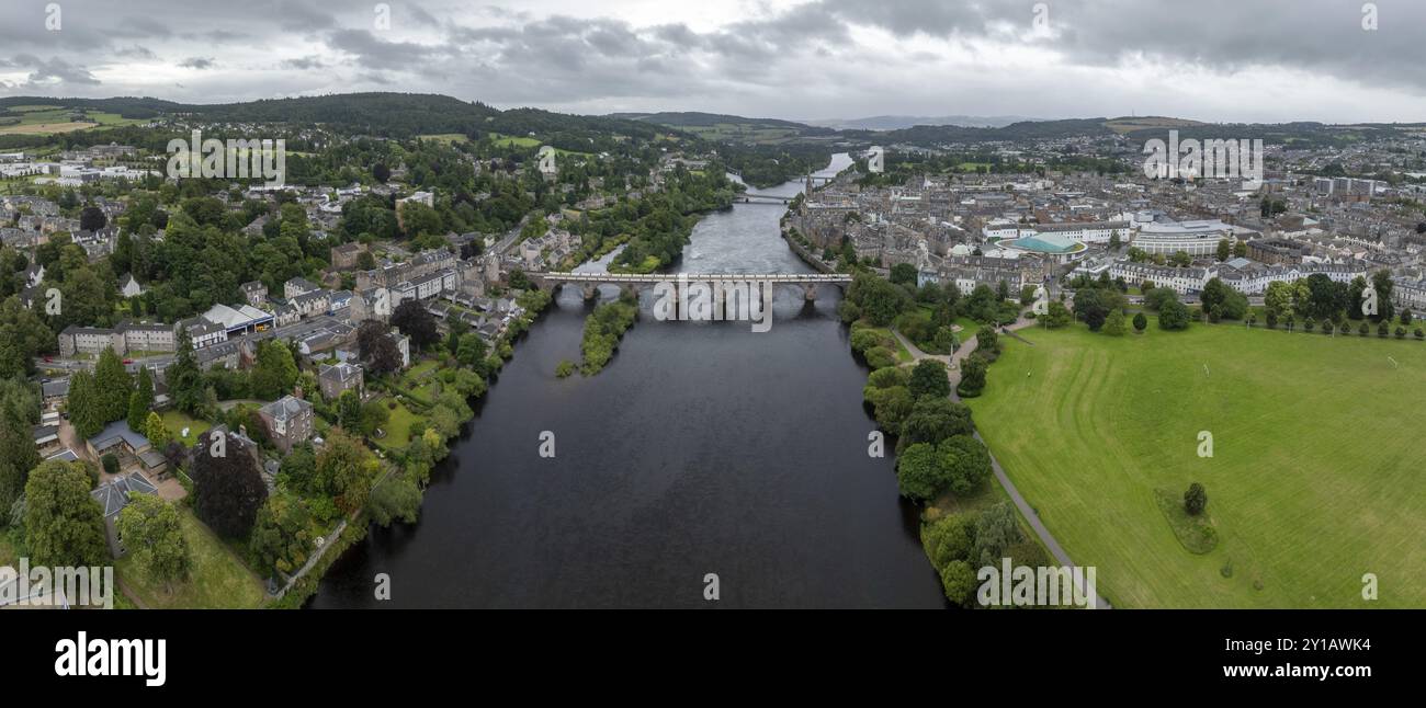 Smeaton's Bridge, Steinbogenbrücke, Drohnenschuss, Perth, Schottland, Großbritannien Stockfoto