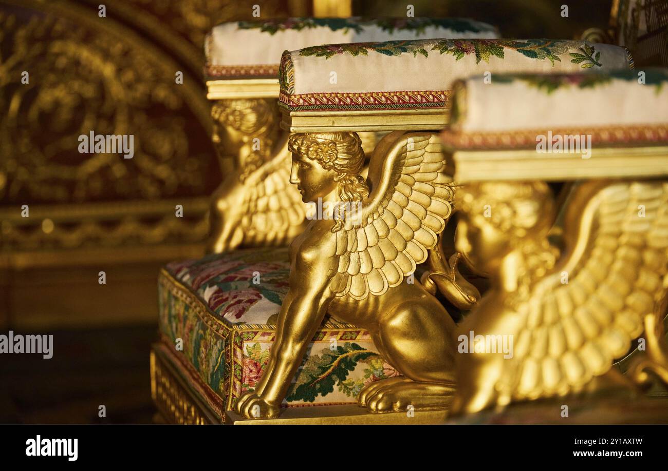 Schloss Fontainebleau, Fontainebleau, Schloss und Park von Fontainebleau, Schloss Royal de Fontainebleau in der Nähe von Paris, Detail der prächtigen Sessel UNE Stockfoto