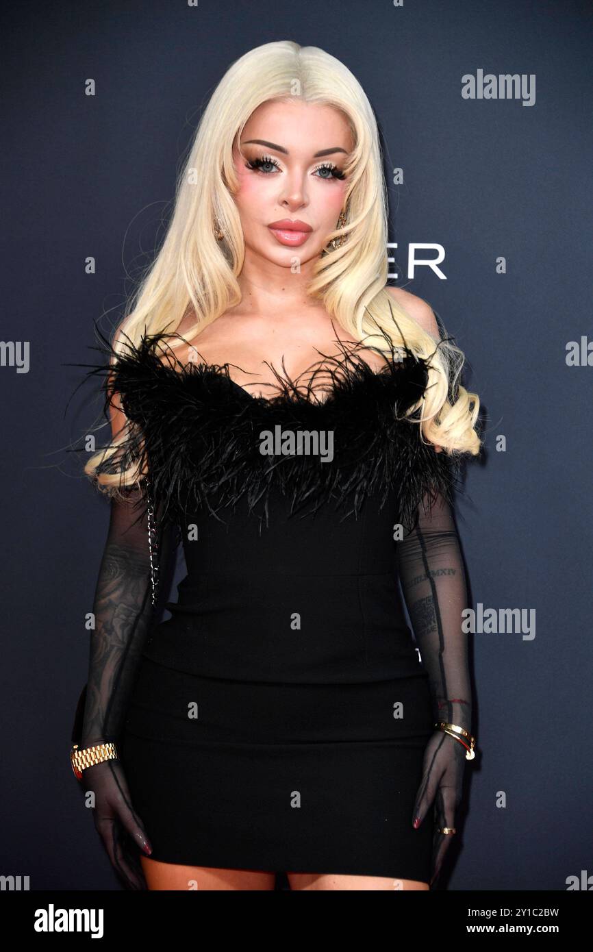 Katja Krasavice zum Tribut an Bambi 2024 im JW Marriott Hotel. Berlin, 05.09.2024 *** Katja Krasavice beim Tribute to Bambi 2024 im JW Marriott Hotel Berlin, 05 09 2024 Foto:Xn.xKubelkax/xFuturexImagex Tribute 4658 Stockfoto