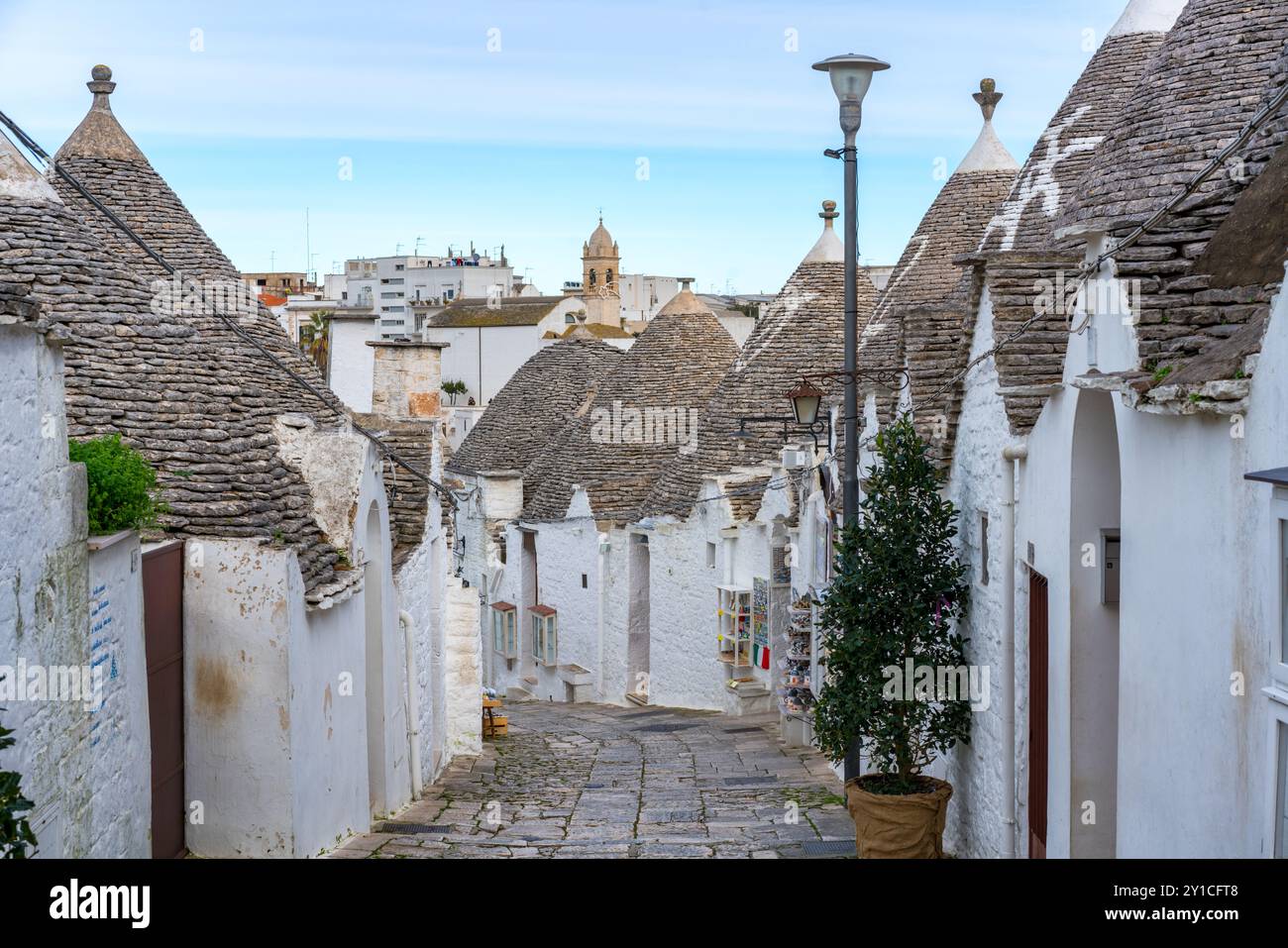 Alberobello traditionelle Trulli weiße Häuser und Steindächer, Italien Stockfoto