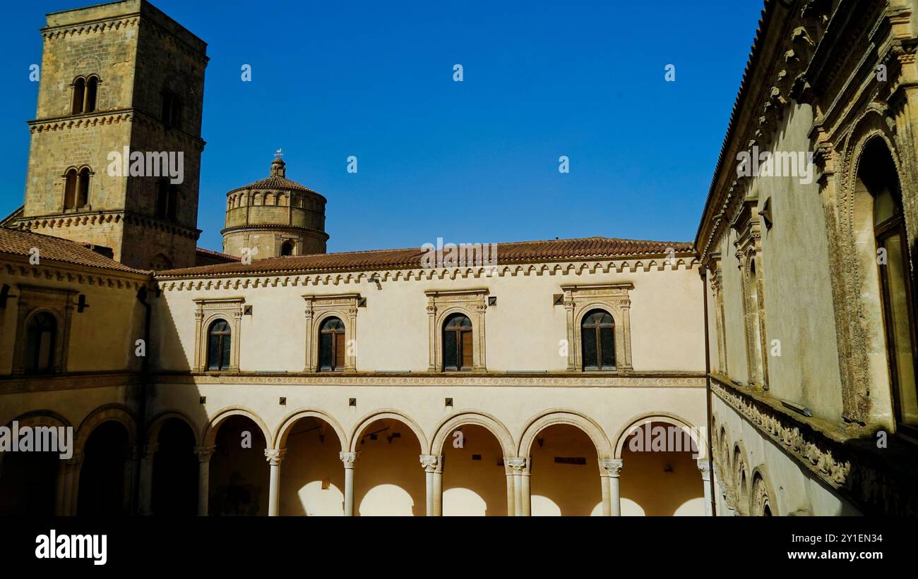 Benediktinerabtei San Michele Arcangelo, Montescaglioso, Matera, Basilicata, Italien Stockfoto