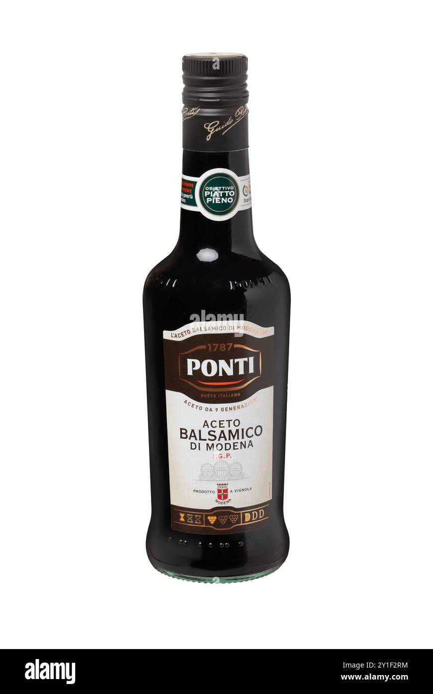 Moldau, Chisinau, 6. September 2024: Ponti aceto Balsamico di Modena, Flasche traditionellen italienischen Balsamico-Essig isoliert auf weißem Hintergrund. Stockfoto