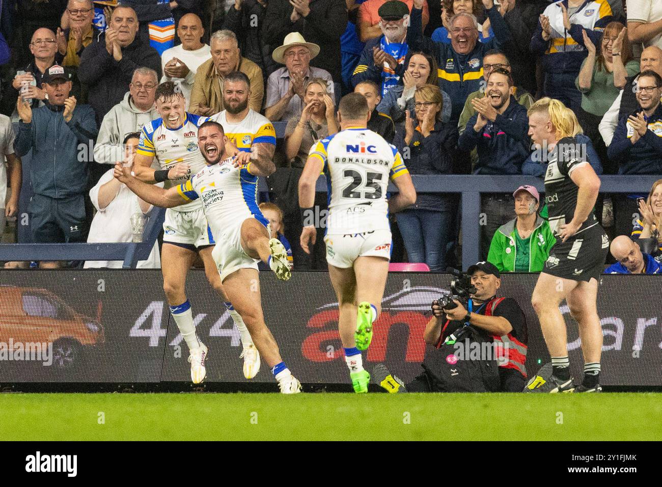 James Bentley feiert seinen Versuch Stockfoto