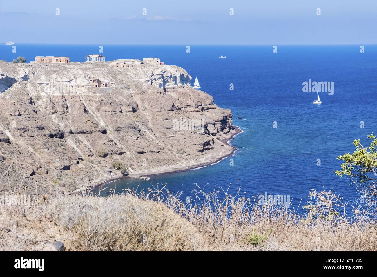 Santorini ist eine griechische Insel der Kykladen in der Ägäis, die Insel ist eigentlich eine Gruppe von Inseln bestehend aus Thira, Thirassia, Aspronissi, P Stockfoto