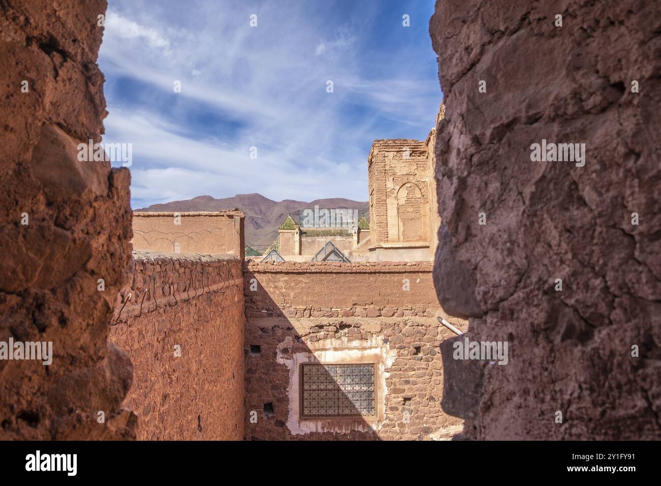 Eine alte Kasbah, die als Basis für nomadische Stämme diente, mit einem Gefühl von Robustheit und Abenteuer Stockfoto