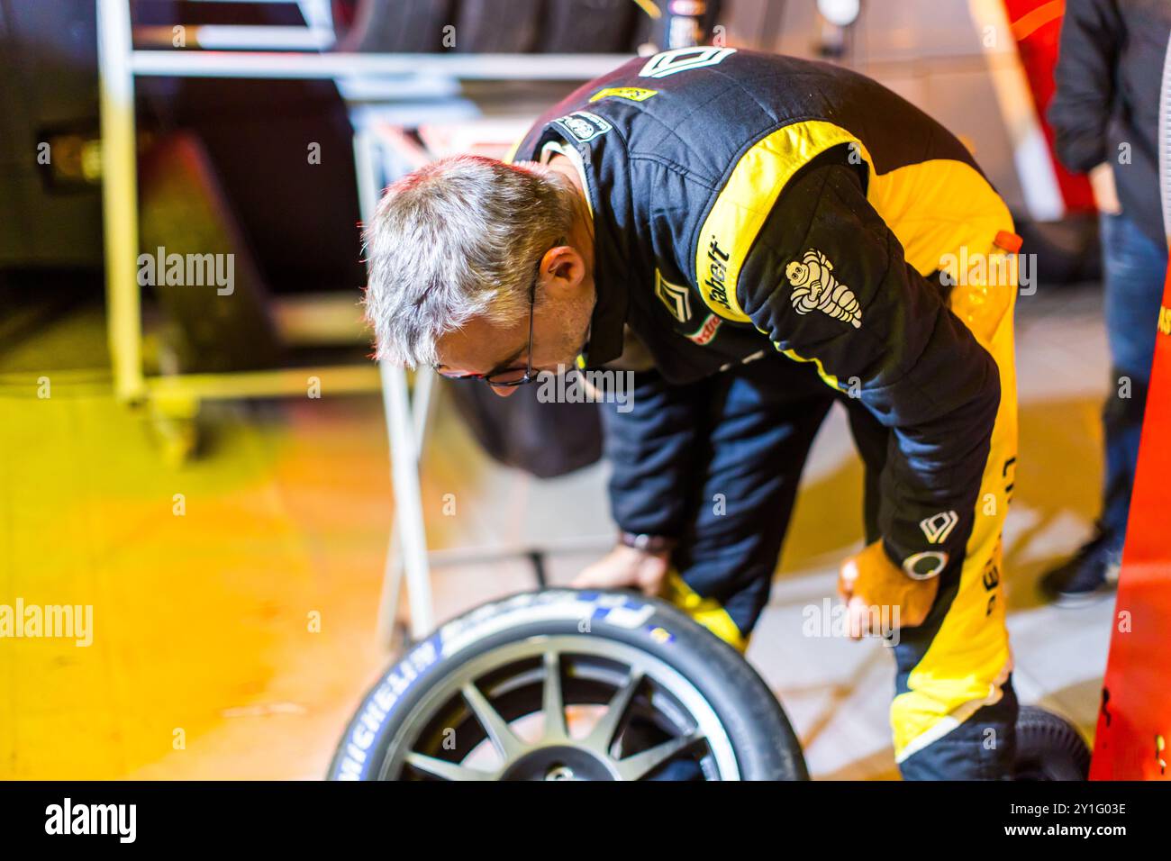 Morzine, Frankreich. September 2024. VAUCLARE Tom, VAUCLARE Frédéric, Renault Clio Rally5, Porträt während der Rallye Mont-Blanc Morzine 2024, 6. Runde des Championnat de France des Rallyes 2024, vom 6. Bis 9. September in Morzine, Frankreich - Foto Bastien Roux/DPPI Credit: DPPI Media/Alamy Live News Stockfoto