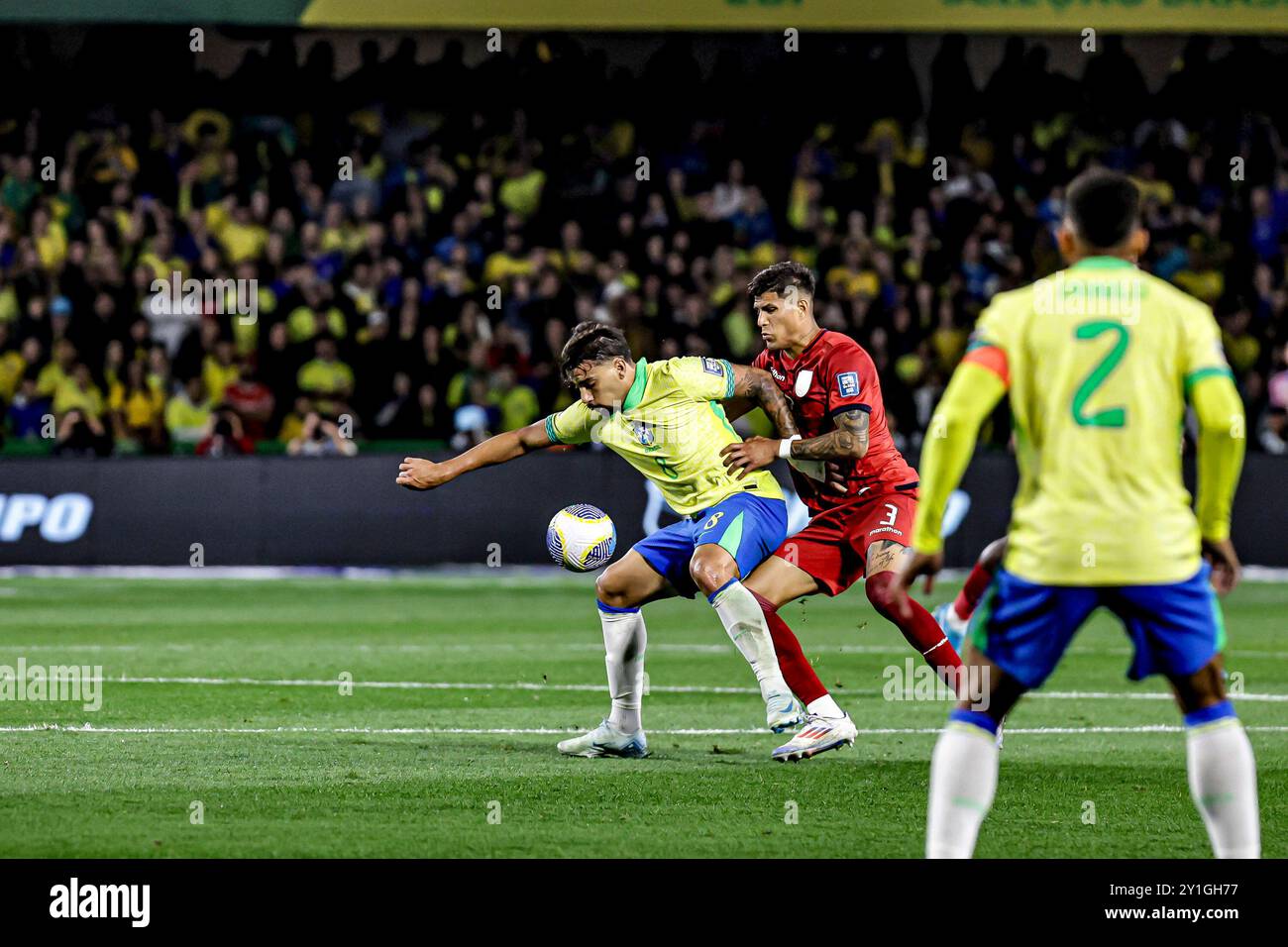 Curitiba, Parana, Brasilien. September 2024. Curitiba (PR), 06/2024 - QUALIFIKATION/BRASILIEN VS ECUADOR - Höhepunkte des Spiels zwischen Brasilien und Ecuador, gültig für die 7. Runde der Qualifikation zur Weltmeisterschaft 2026, am Abend dieses Freitag, den 6. September 2024, im großen Antonio Couto Pereira Stadion in Curitiba-PR. (Kreditbild: © Pedro Paulo Diaz/TheNEWS2 via ZUMA Press Wire) NUR REDAKTIONELLE VERWENDUNG! Nicht für kommerzielle ZWECKE! Stockfoto