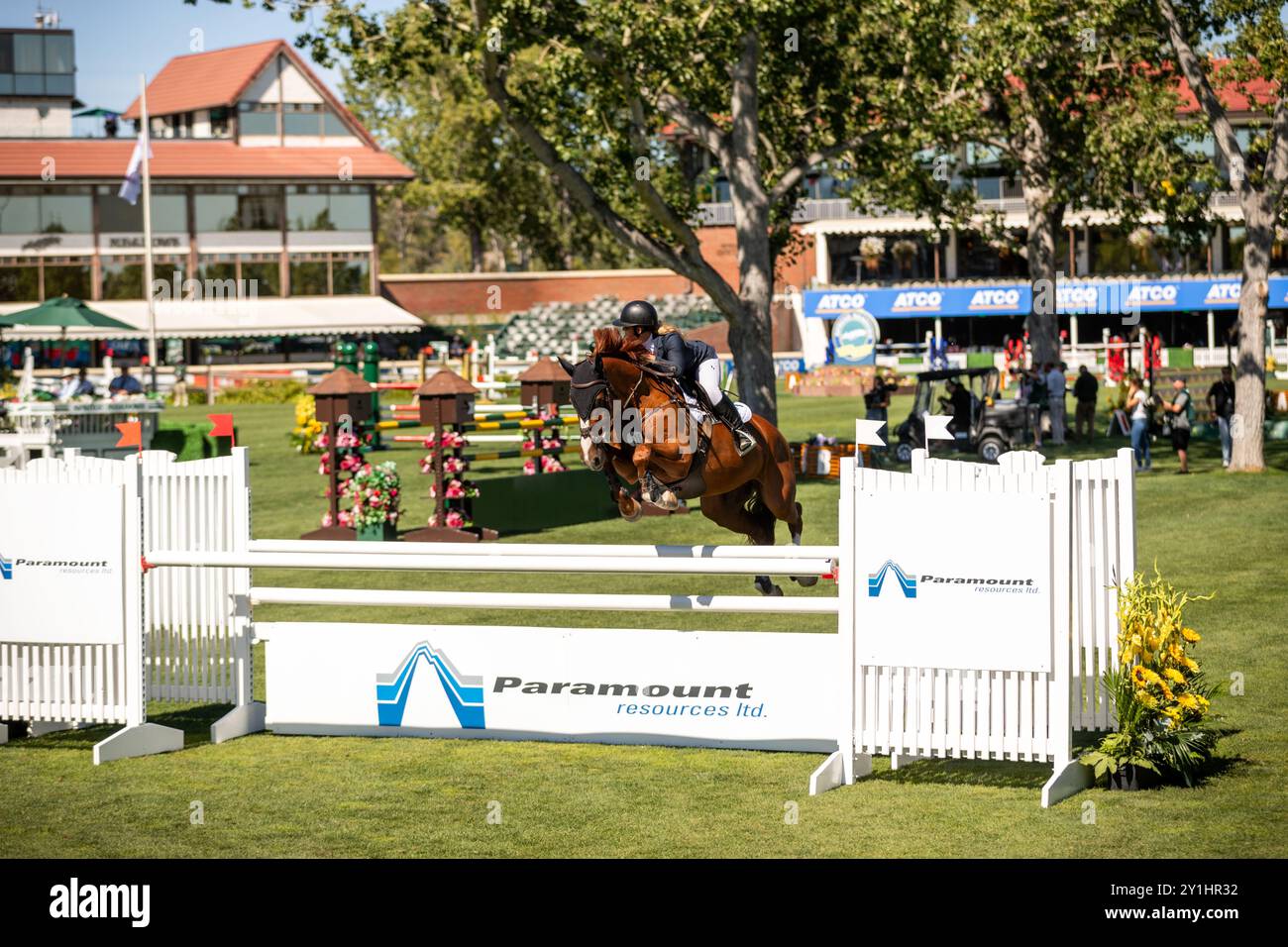 Calgary, Kanada - 6. September 2024. Jaydan Stettner aus Kanada tritt während der Rolex Masters in der 1,45 m langen CSI2*-Klasse in Spruce Meadows an. Mark Spowar Stockfoto