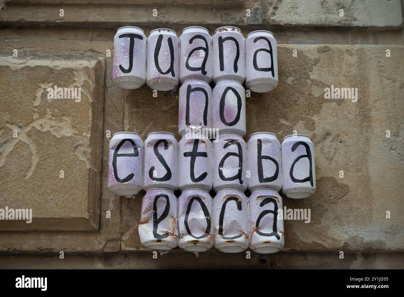 Kann einen Satz von vier Wörtern im Stadtzentrum von Bilbao über Joanna die Verrückte, Königin von Kastilien und Aragon im 16. Jahrhundert drucken. Stockfoto