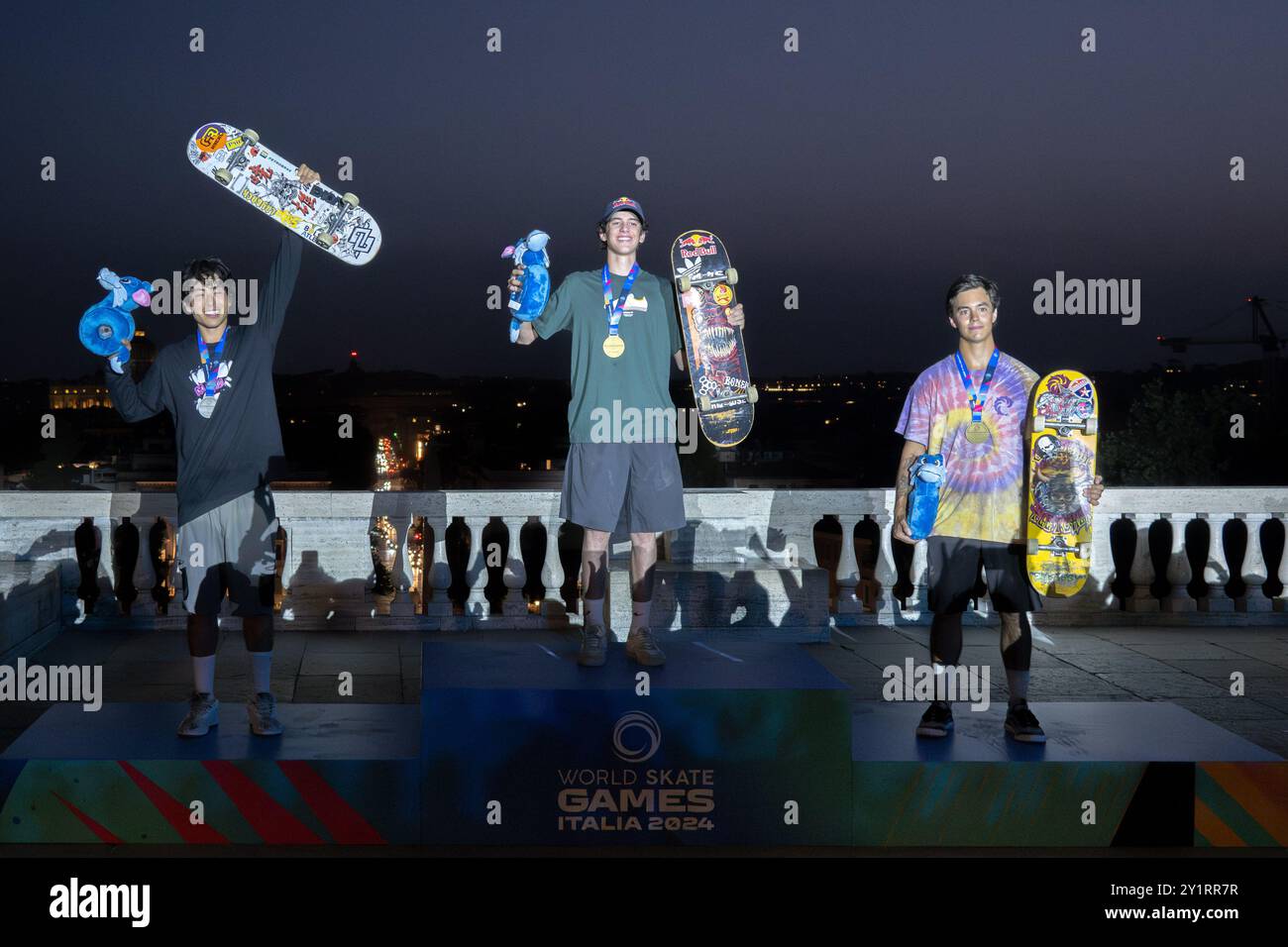 Das Herrenpodest für die Preisverleihung während der World Skate Games Italy 2024 Specialty Skateboard Vert, Rom Pincio Terrace 09 September 2024 Stockfoto