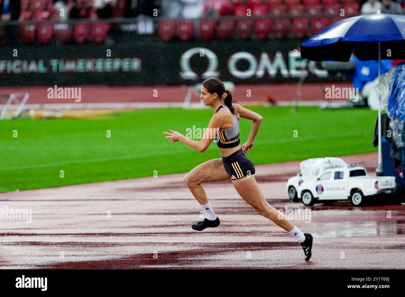 Zürich, Schweiz. September 2024. Zürich, Schweiz, 5. September 2024: Salome lang (SUI) während des Hochsprung-Women-Events in der Wanda Diamond League Weltklasse Zürich im Stadion Letzigrund in Zürich. (Daniela Porcelli/SPP) Credit: SPP Sport Press Photo. /Alamy Live News Stockfoto