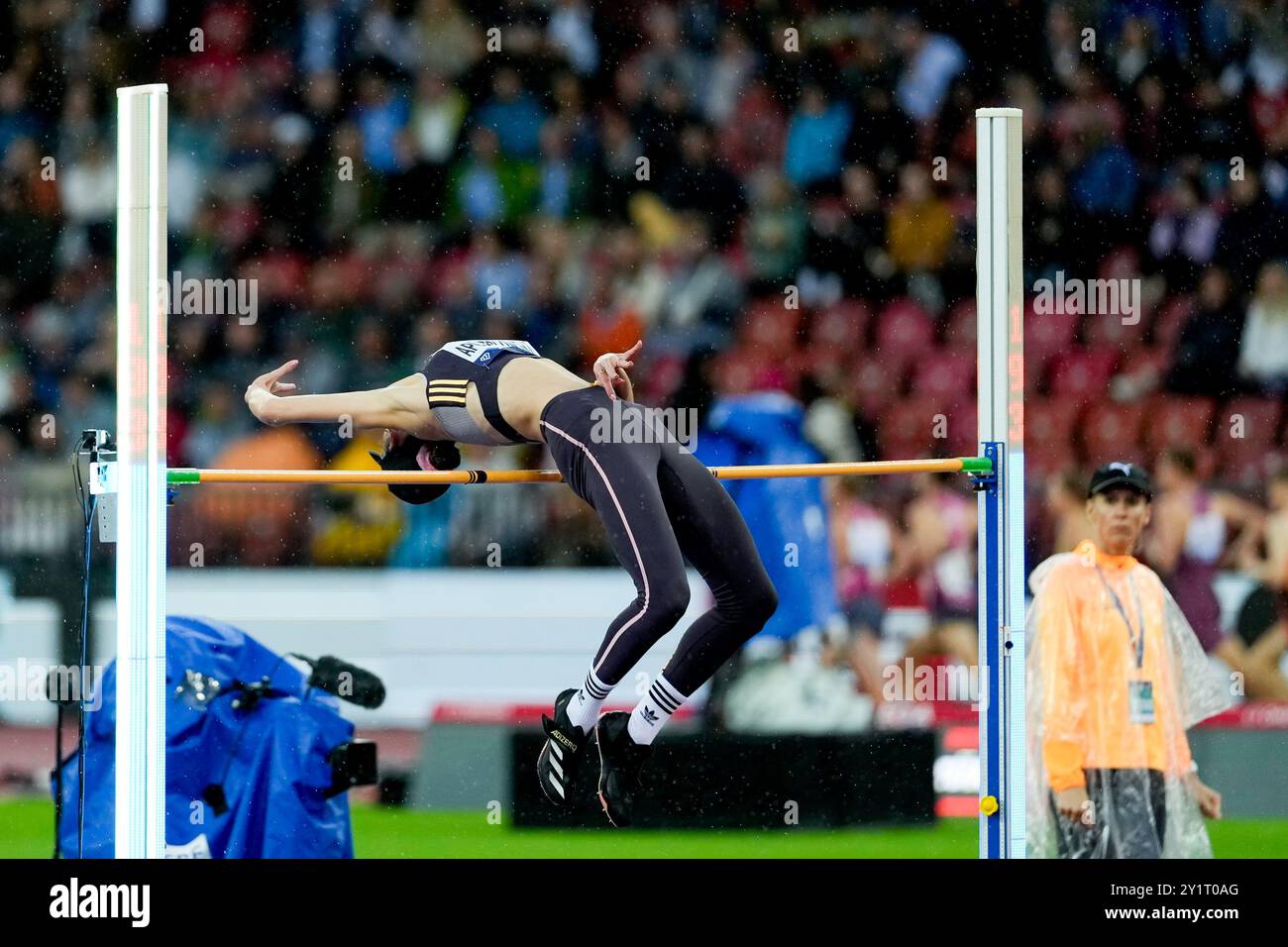 Zürich, Schweiz. September 2024. Zürich, Schweiz, 5. September 2024: Lia Apostolovski (SLO) während des Hochsprung-Women-Events in der Wanda Diamond League Weltklasse Zürich im Stadion Letzigrund in Zürich. (Daniela Porcelli/SPP) Credit: SPP Sport Press Photo. /Alamy Live News Stockfoto
