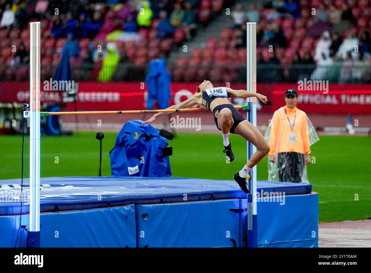 Zürich, Schweiz. September 2024. Zürich, Schweiz, 5. September 2024: Salome lang (SUI) während des Hochsprung-Women-Events in der Wanda Diamond League Weltklasse Zürich im Stadion Letzigrund in Zürich. (Daniela Porcelli/SPP) Credit: SPP Sport Press Photo. /Alamy Live News Stockfoto