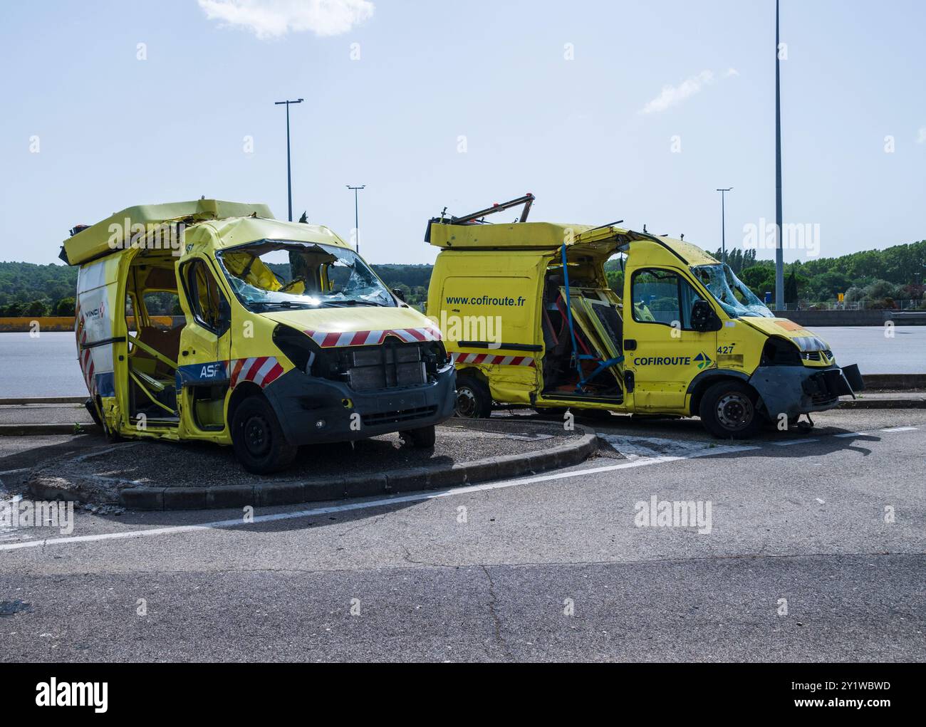 Unfälle mit Sicherheits- und Dienstfahrzeugen auf französischen Autobahnen Stockfoto