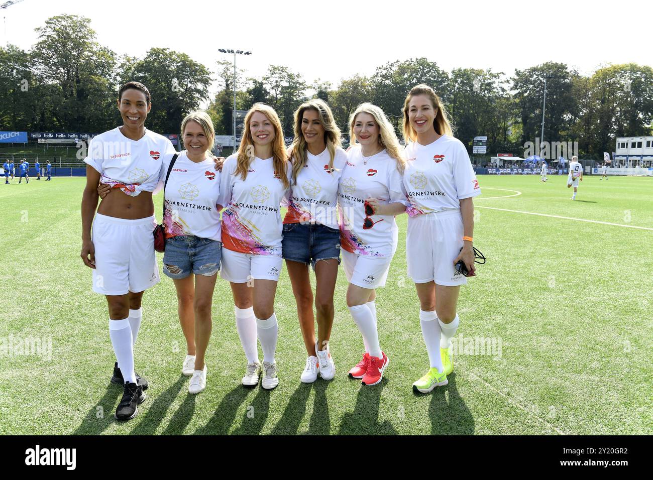 Annabelle Mandeng, Nova Meierhenrich, Esther Roling, Yasmina Filali ...
