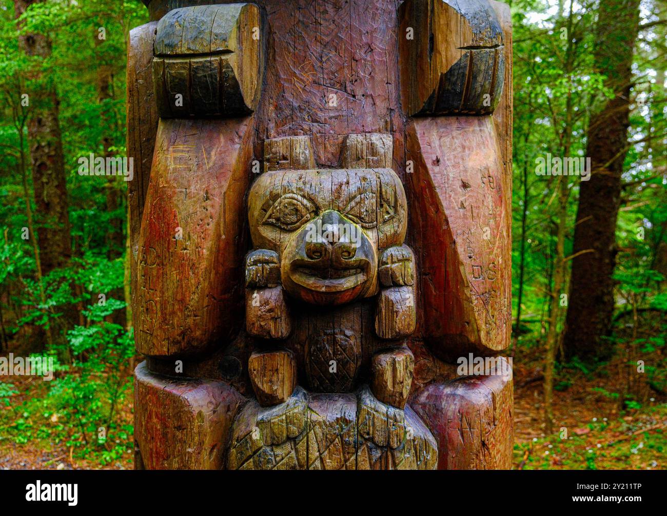 Totems in Alaska Stockfoto