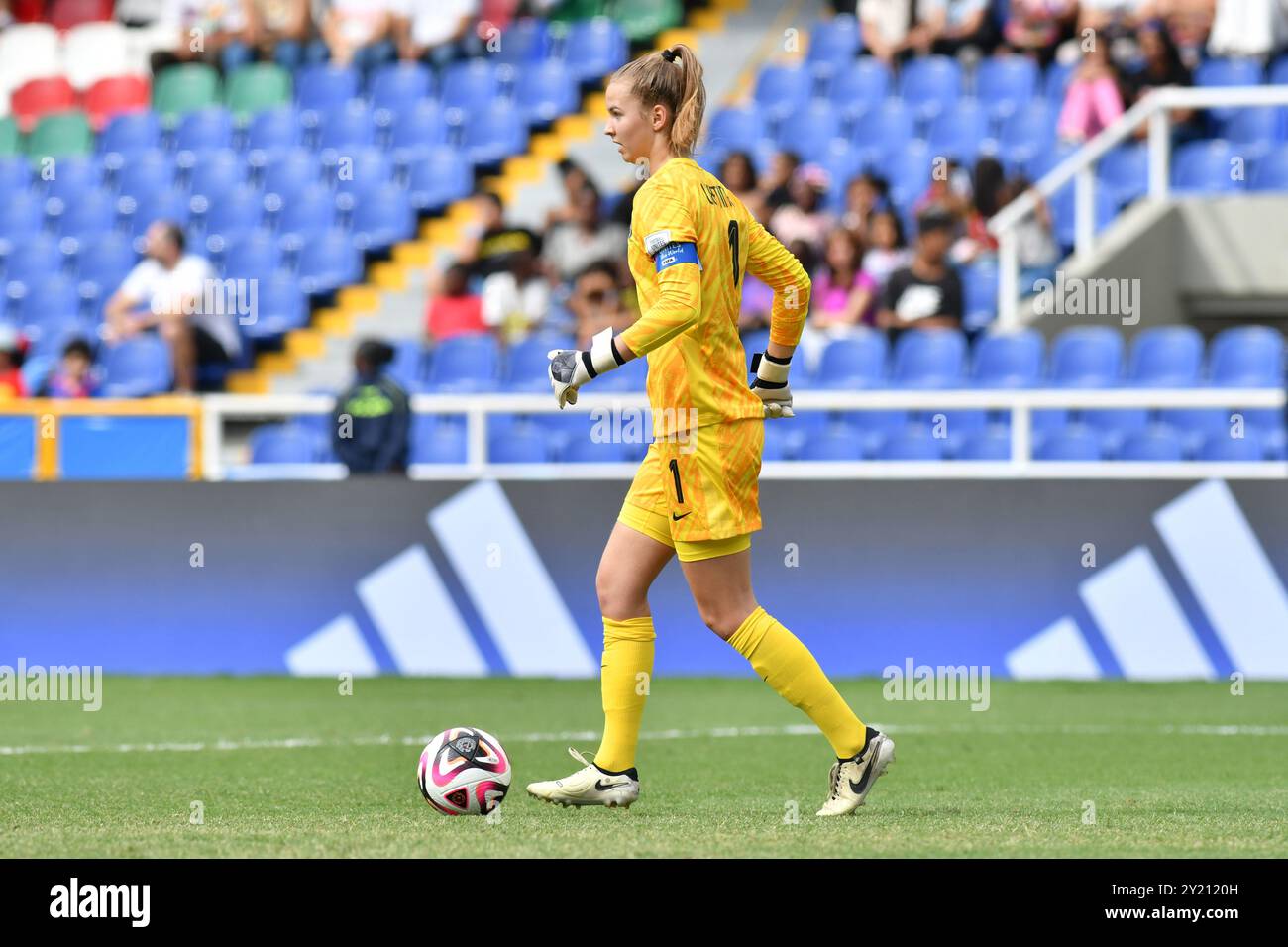 Cali, Kolumbien. September 2024. Torhüterin Femke Liefting der Niederlande beim Spiel der Gruppe F FIFA U-20-Frauen-Weltmeisterschaft Kolumbien 2024 zwischen den Niederlanden und Nordkorea im Olympischen Pascual Guerrero Stadium in Cali am 8. September 2024. Foto: Alejandra Arango/DiaEsportivo/Alamy Live News Credit: DiaEsportivo/Alamy Live News Stockfoto