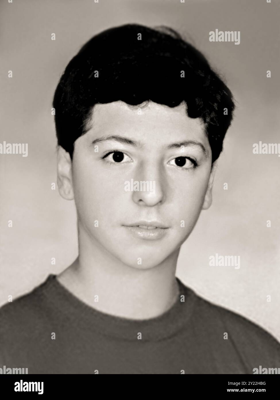 1987 c., College Park, MARYLAND, USA : Sergej Michajlovič BRIN (* 21. august 1973) als junger Mann im Alter von 14 Jahren. US-amerikanischer Wirtschaftsmagnat , Mitbegründer von GOOGLE Inc . Laut Finanzzeitschrift " Forbes " ist er am 23. Juli 2023 einer der reichsten Männer der Welt mit einem persönlichen Nettovermögen von 97 Milliarden Dollar . Unbekannter Fotograf.- INFORMATICA - INFORMATICO - INFORMATIK - COMPUTERTECHNIK - GESCHICHTE - Foto STORICHE - personalità da giovani da giovane - Persönlichkeitspersonen als jung - Ragazzo - TEENAGER - MOT Stockfoto