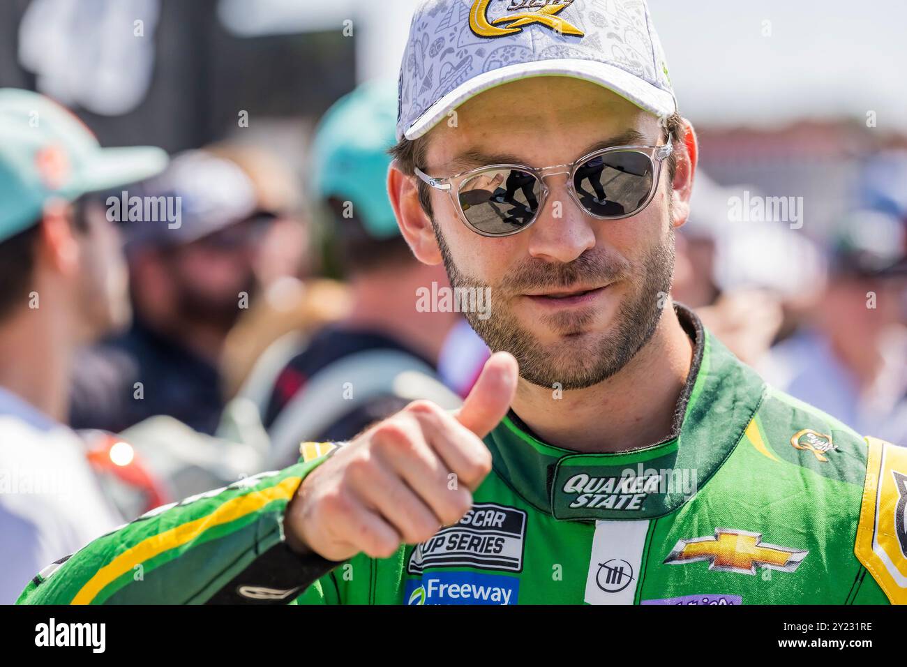 Hampton, GA, USA. September 2024. DANIEL SUAREZ (99), der Fahrer der NASCAR Cup Series, wird den Fans vor dem Quaker State 400 vorgestellt, der auf dem Atlanta Motor Speeway in Hampton, GA, erhältlich ist. (Kreditbild: © Walter G. Arce Sr./ASP via ZUMA Press Wire) NUR REDAKTIONELLE VERWENDUNG! Nicht für kommerzielle ZWECKE! Quelle: ZUMA Press, Inc./Alamy Live News Stockfoto