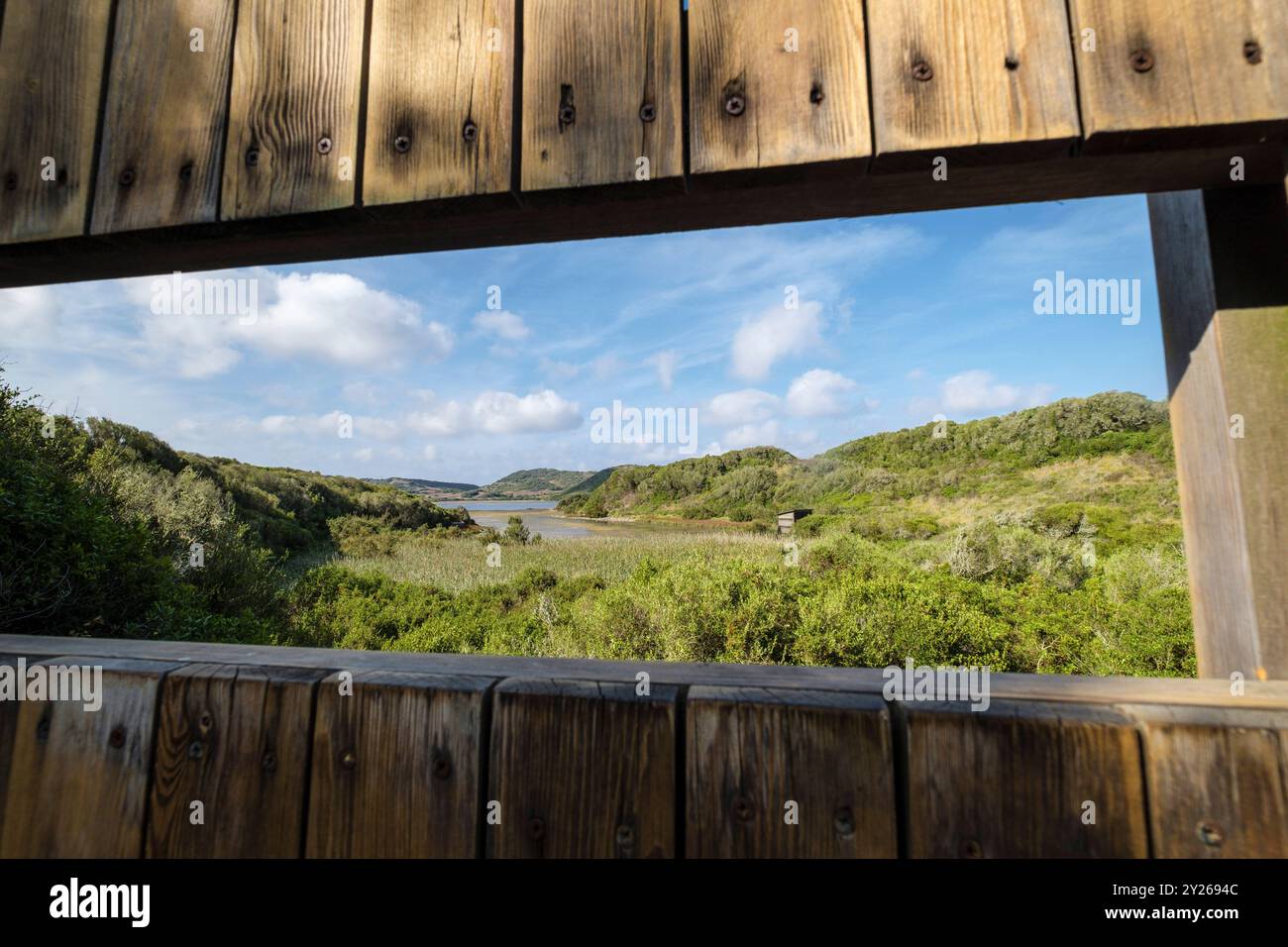 Aussichtspunkt, Naturpark Albufera des Grau, Menorca, Balearen, Spanien. Stockfoto