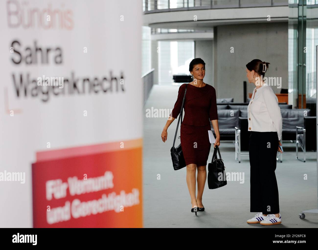 Sahra Wagenknecht, Deutschland, Berlin, Reichstag, Pressekonferenz des Bündnisses Sahra Wagenknecht BSW *** Sahra Wagenknecht, Deutschland, Berlin, Reichstag, Pressekonferenz der Allianz Sahra Wagenknecht BSW Stockfoto