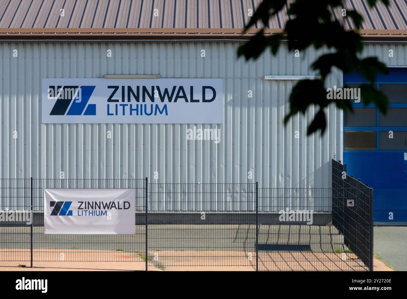 Zinnwald Lithium-Logo-Bergbauunternehmen Altenberg Deutschland Europa Deutsches Erzgebirge Stockfoto