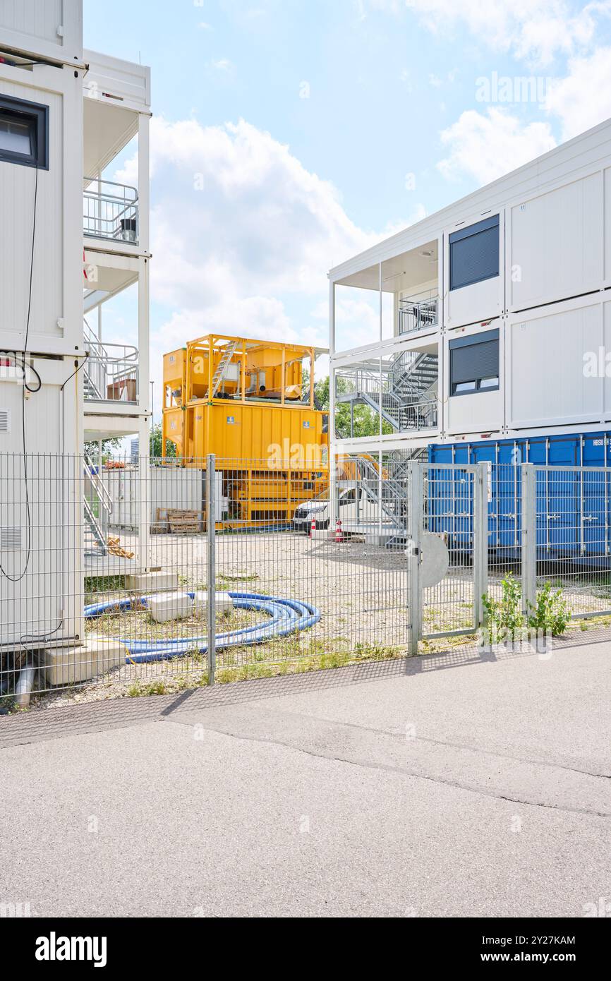 Containergebäude an der Baustelle der 2.S-Bahnstammstrecke in München Stockfoto