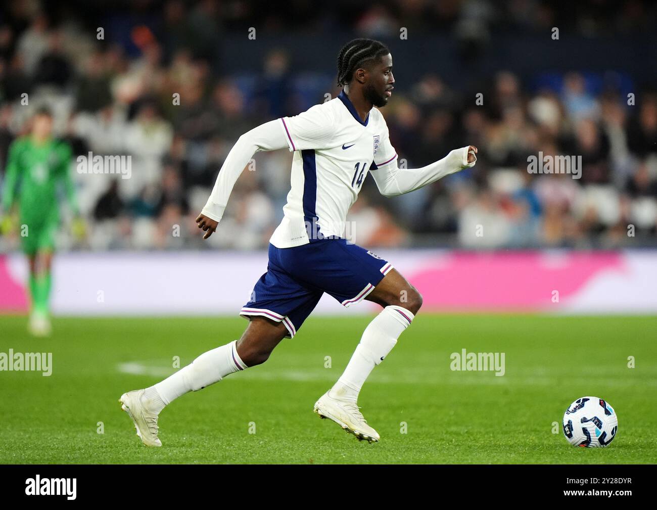 Der englische Samuel Iling-Junior während der U21-Freundschaft in der Kenilworth Road, Luton. Bilddatum: Montag, 9. September 2024. Stockfoto