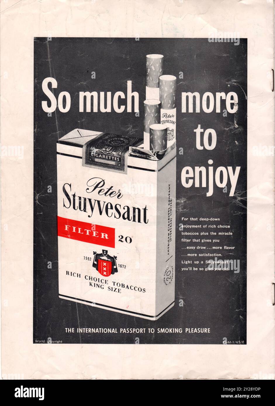 Rothmans King Size Zigarettenwerbung aus den 1960er Jahren in der Singapore Straits Times Annual of Januar 1960. Stockfoto