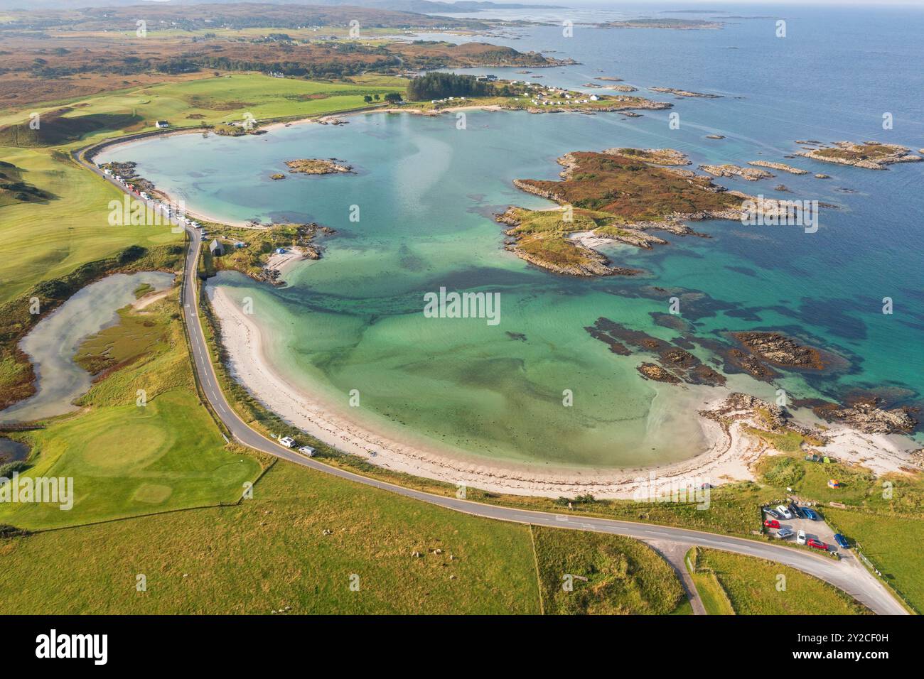 Traigh Beach und Arisaig Beach sind Teil der Silver Sands of Morar, in der Nähe von Mallaig, Lochaber, Schottland. Stockfoto