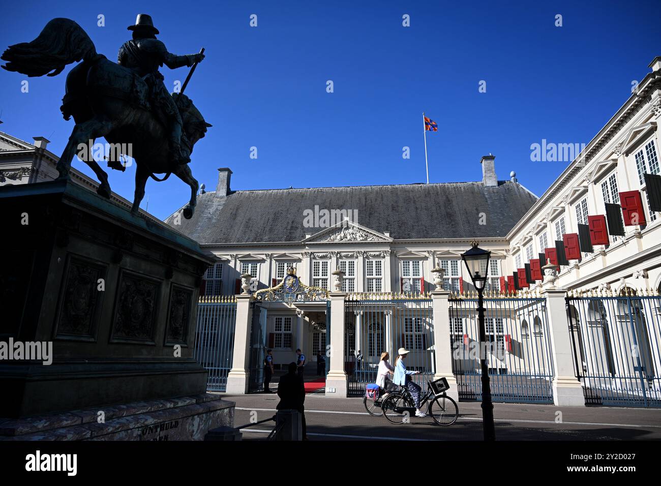 Den Haag, Niederlande - 28. August 2024: Noordeinde Palace (Paleis Noordeinde), einer von drei offiziellen Palästen der niederländischen Königsfamilie Stockfoto