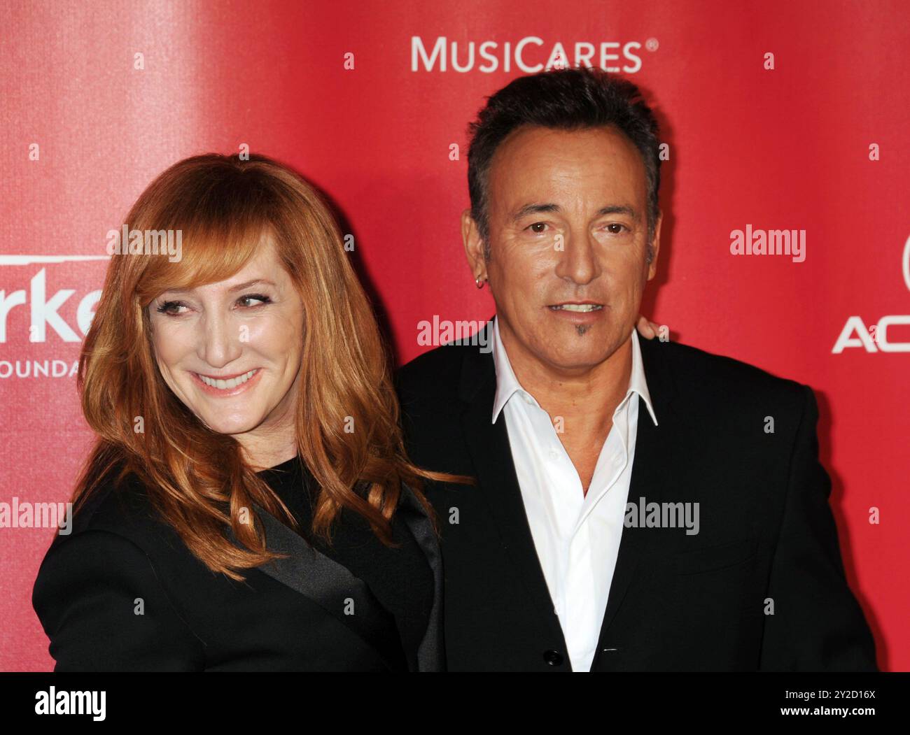 Patti Scialfa, Bruce Springsteen beim MusiCares Person of the Year 2013 im Los Angeles Convention Center in Los Angeles, Kalifornien, USA, 8. Februar Stockfoto