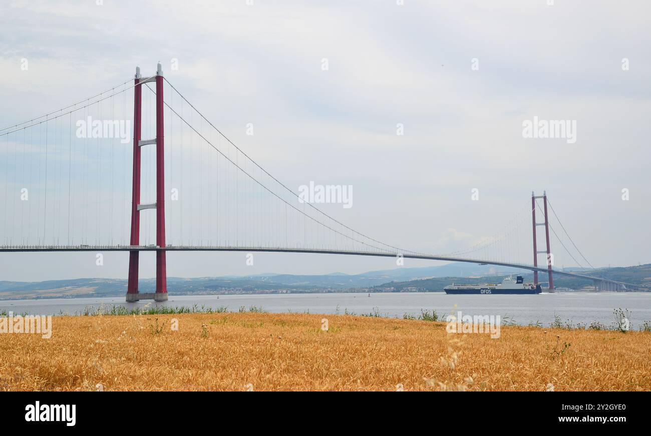 Blick von der Canakkale 1915 Bridge in Canakkale, Türkei Stockfoto