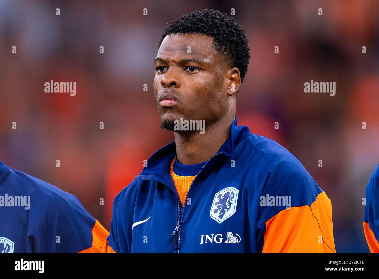 Amsterdam, Niederlande. September 2024. AMSTERDAM, NIEDERLANDE - 10. SEPTEMBER: Denzel Dumfries aus den Niederlanden vor der UEFA Nations League 2024/25 League Ein Spiel der Gruppe A3 zwischen den Niederlanden und Deutschland in der Johan Cruijff Arena am 10. September 2024 in Amsterdam, Niederlande. (Foto: Joris Verwijst/BSR Agency) Credit: BSR Agency/Alamy Live News Stockfoto