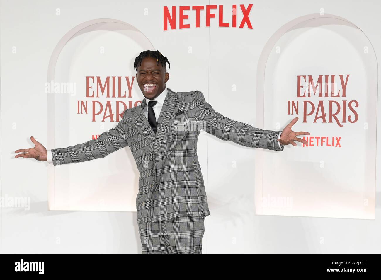 Rom, Italien. September 2024. Samuel Arnold besucht den roten Teppich der netflix-fernsehserie „Emily in Paris 4“ im Space Cinema Moderno. Quelle: SOPA Images Limited/Alamy Live News Stockfoto