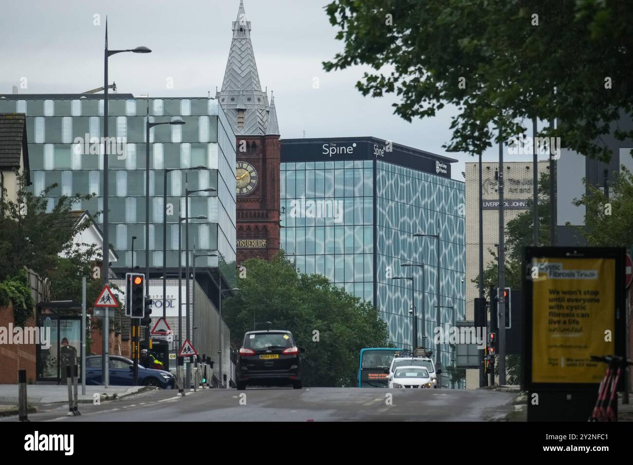 Spine Spire und University of Liverpool Faculty of Engineering Building Stockfoto