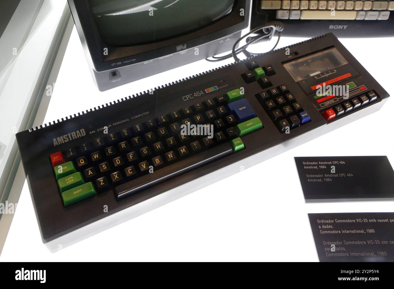 1984 Amstrad CPC 464 – der CPC 464 ist der erste PC, der 1984 von Amstrad gebaut wurde Stockfoto