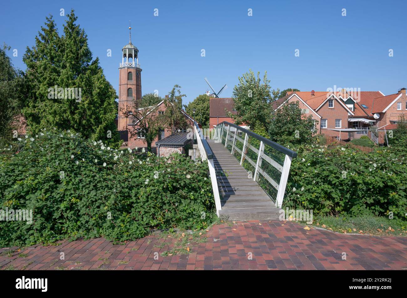 Fischerdorf Ditzum an der Ems, Rheiderland, Ostfriesland, Bezirk leer, Niedersachsen, Deutschland Stockfoto