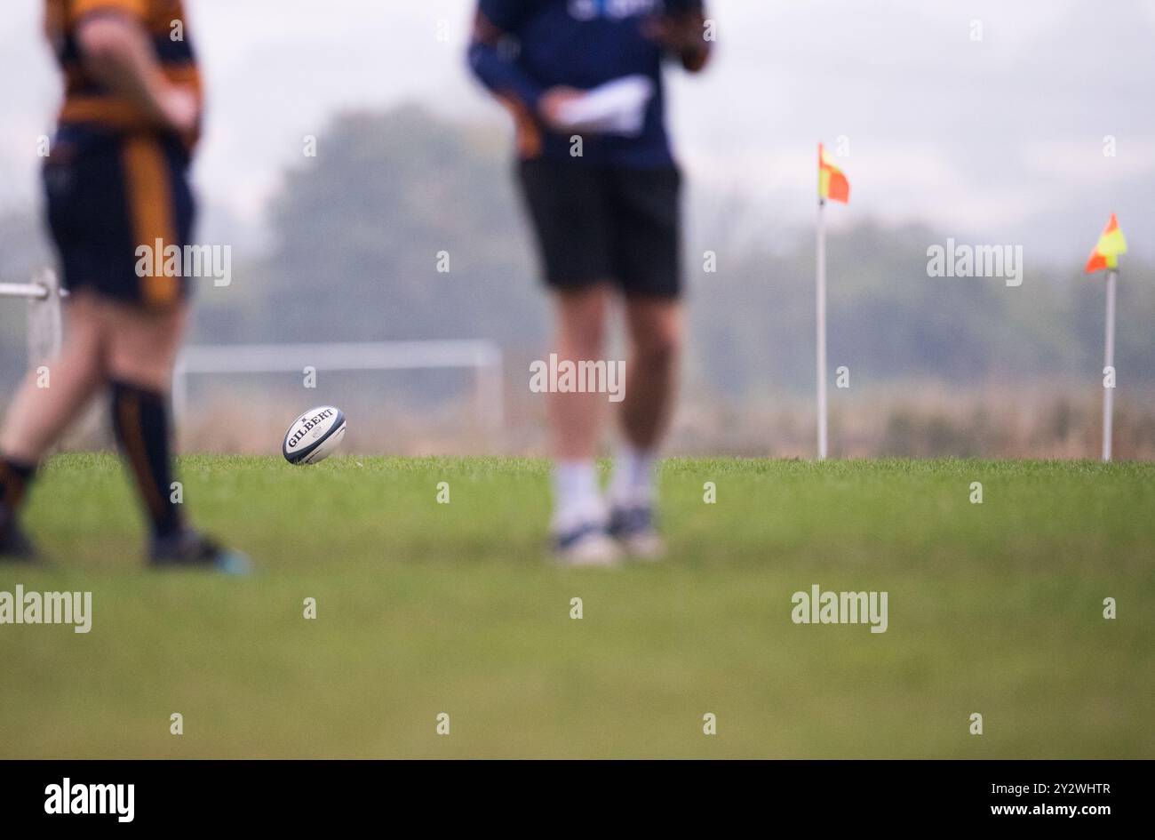 Englische Amateur-Rugby-Union-Spieler, die in einem Ligaspiel spielen. Stockfoto