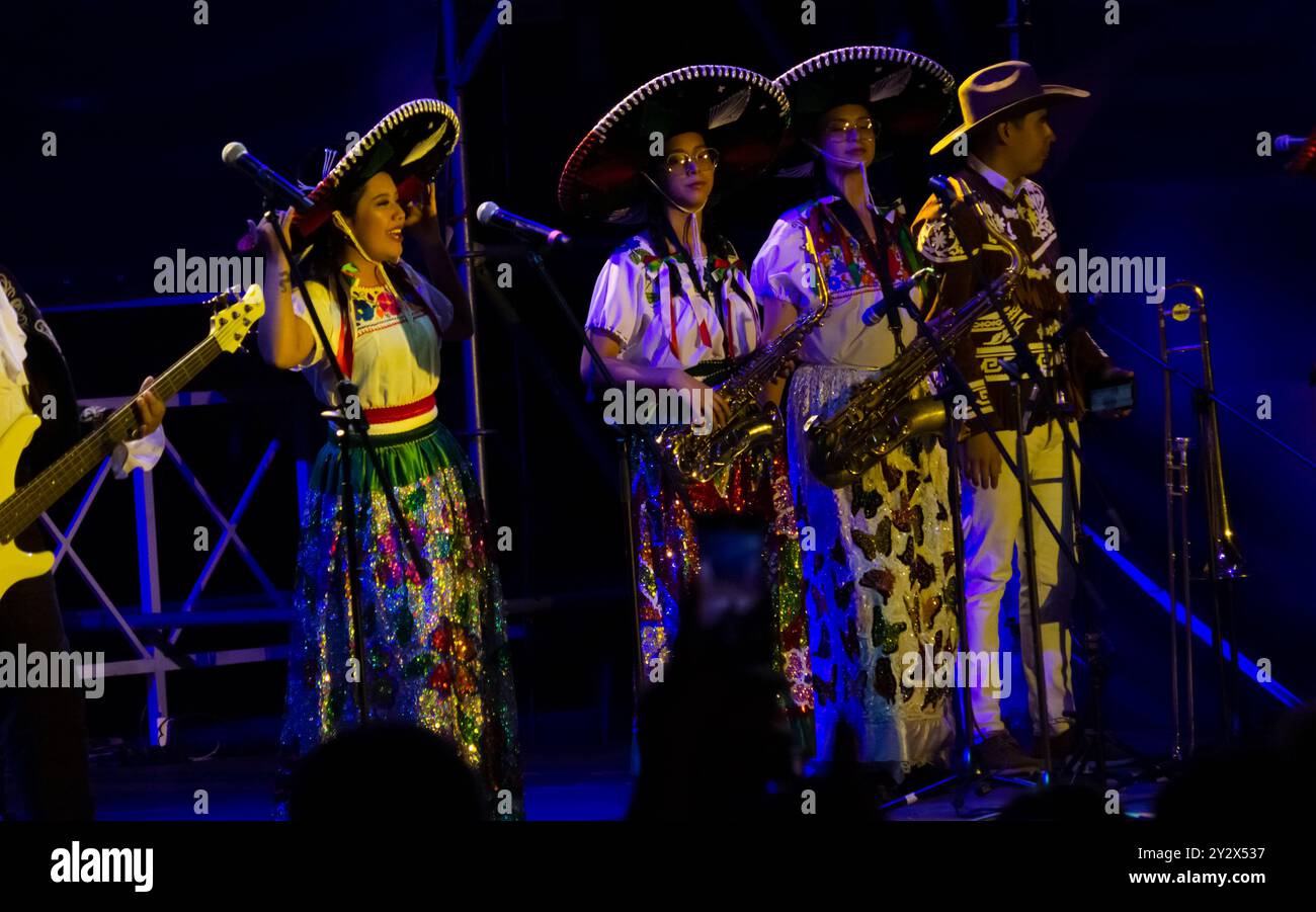 Das berühmte mexikanische Marimba-Orchester der Godoy-Brüder in Minsk. September 2024 Stockfoto