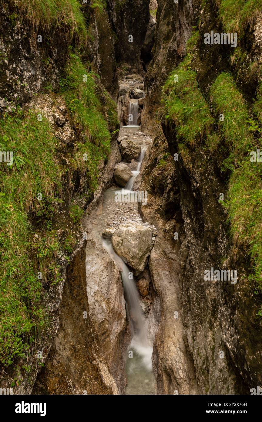 Teutelsklamm oder englisch Teufelsschlucht bei Sankt Ulrich in Tirol in Österreich Stockfoto