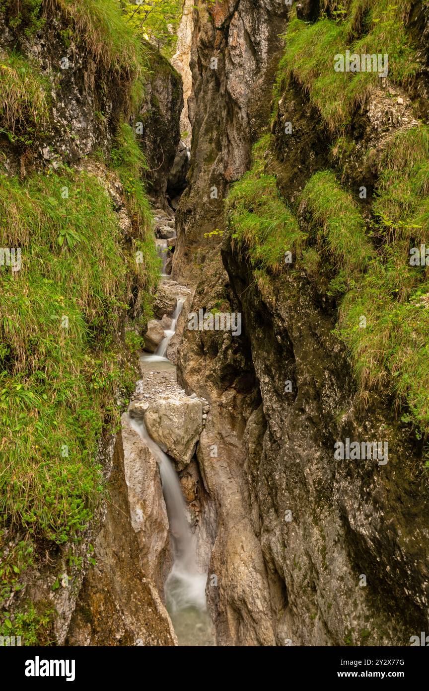 Teutelsklamm oder englisch Teufelsschlucht bei Sankt Ulrich in Tirol in Österreich Stockfoto