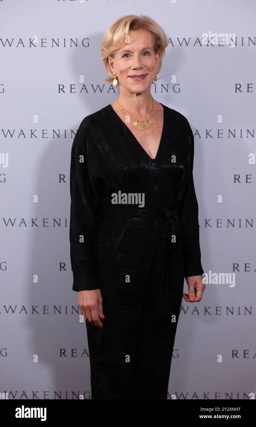 London, Großbritannien. 11. September 2024. Die Nebendarstellerin Juliet Stevenson nahm an der britischen Premiere von Reawakening im Picturehouse Central in London Teil. Quelle: Isabel Infantes/Alamy Live News Stockfoto