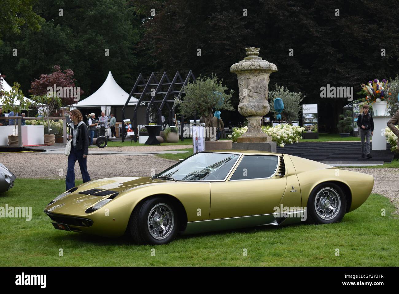 Soestdijk, Niederlande - 1. September 2023: Ein klassischer Lamborghini Miura Stockfoto