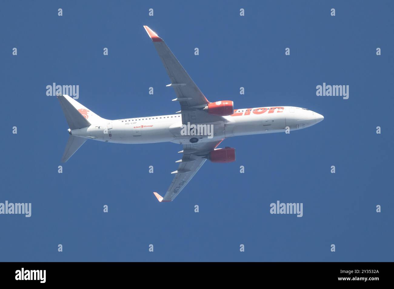 Chiangmai, Thailand - 26. Dezember 2023: HS-LUP Boeing 737-800 der Thai Lionair Airline. Fahren Sie vom Flughafen Chiangmai nach Bangkok. Stockfoto